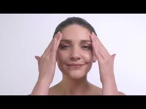 Video about Avene Hydrance light moisturizing emulsion, 40 ml